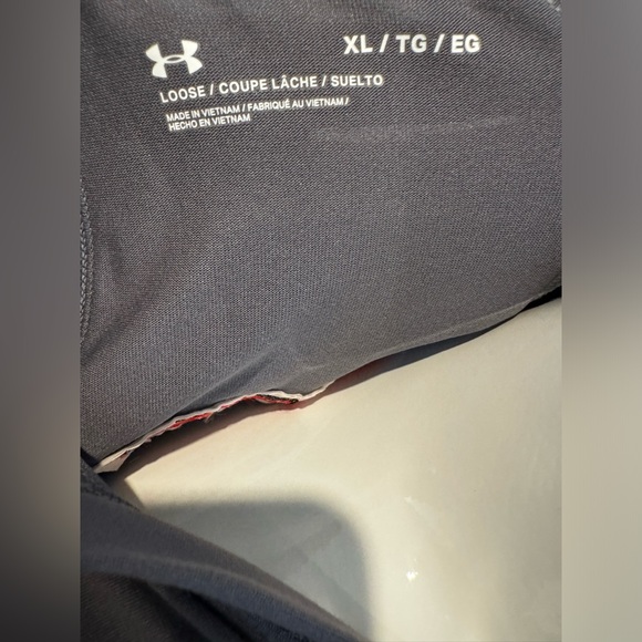 Chevrolet Corvette Under Armour Quarter-Zip Mid-Weight Pull Over - Picture 6 of 8